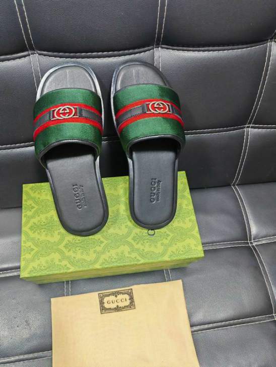 Picture of Gucci Slippers _SKUGuccisz38-45hnx06062580